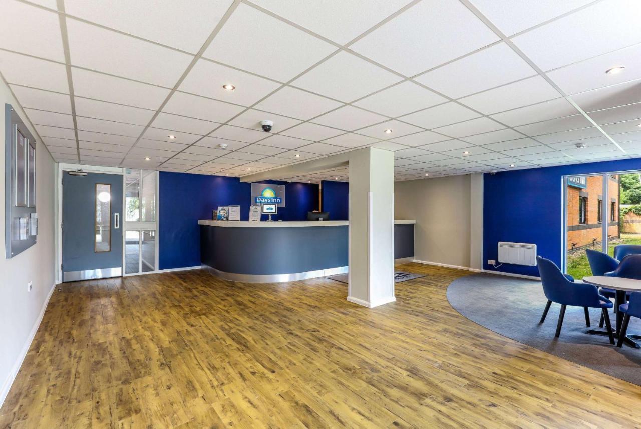 Days Inn Warwick Northbound M40 Ashorne Extérieur photo