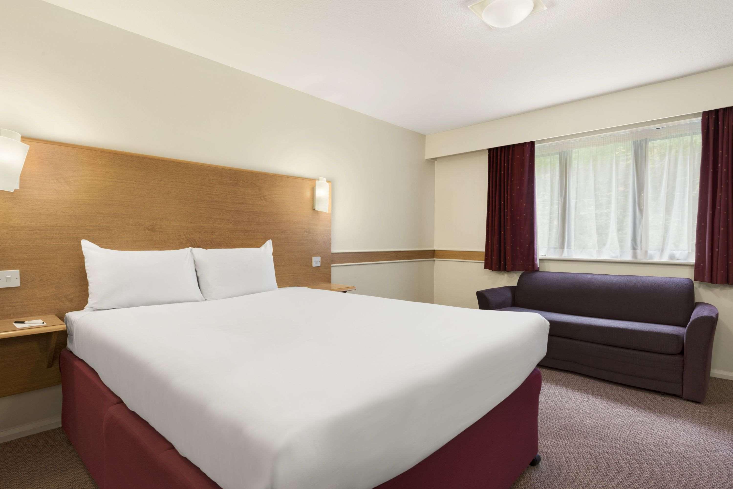 Days Inn Warwick Northbound M40 Ashorne Extérieur photo