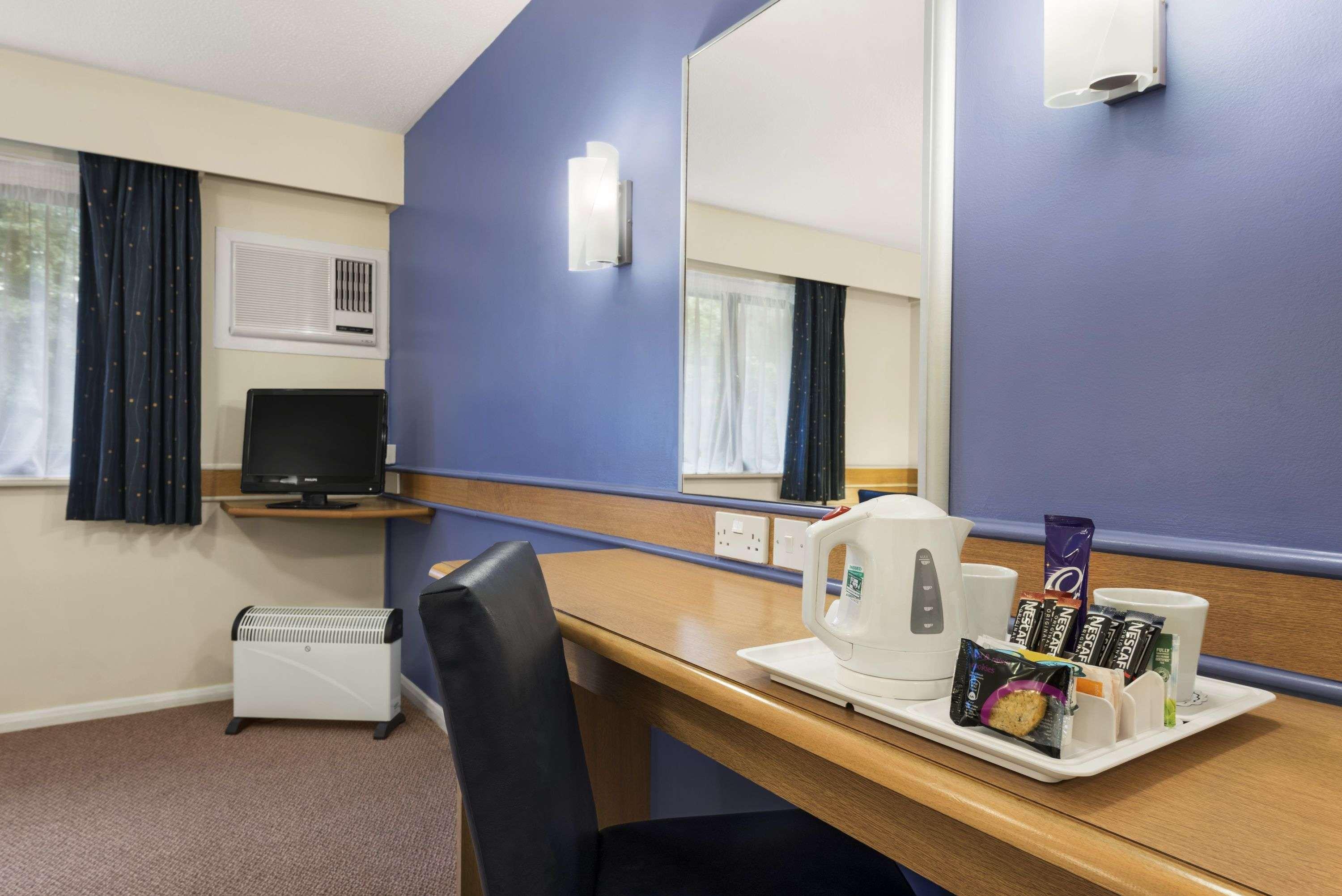 Days Inn Warwick Northbound M40 Ashorne Extérieur photo
